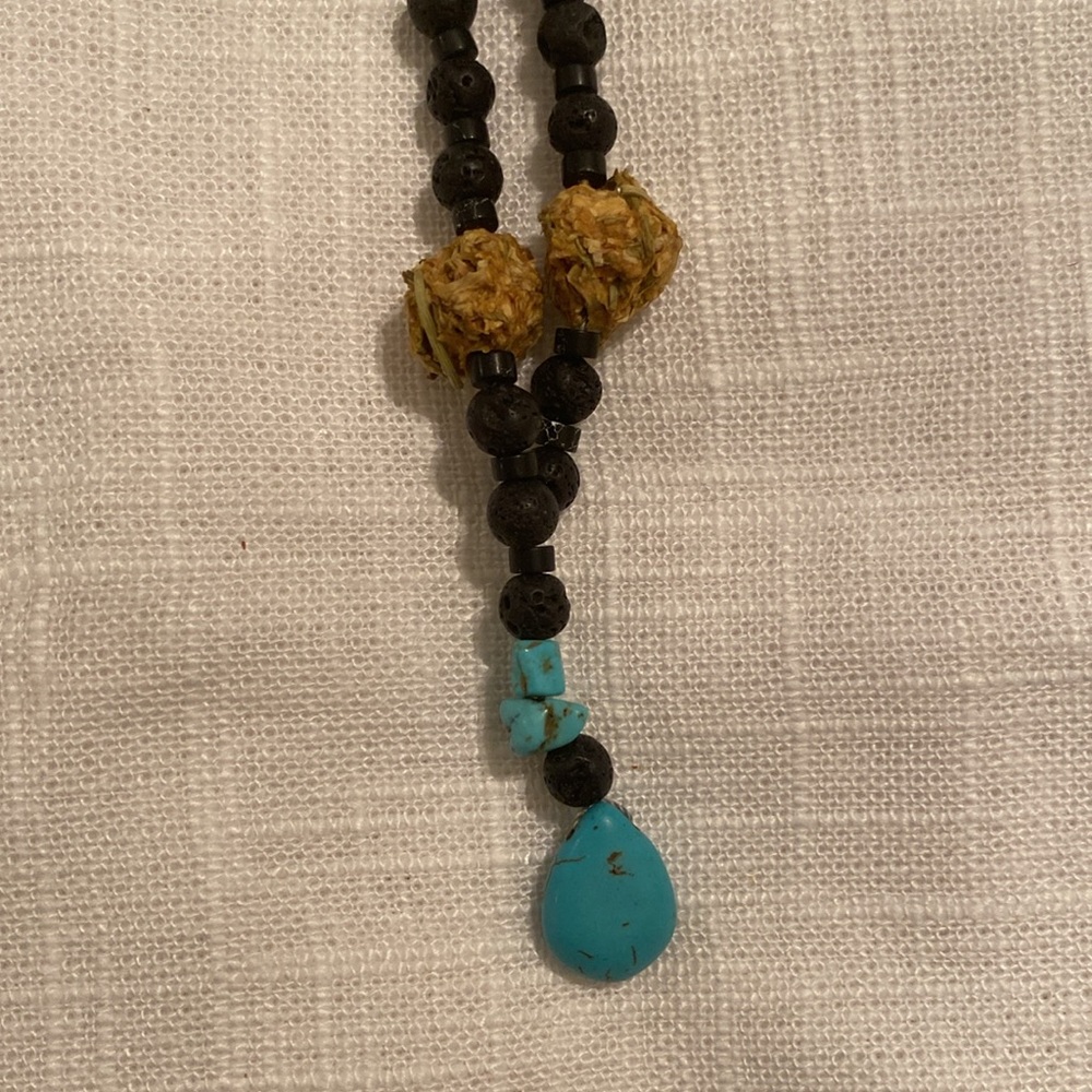 Handmade Meditation Necklace with handmade dried flowers beads, made by Me 🫶